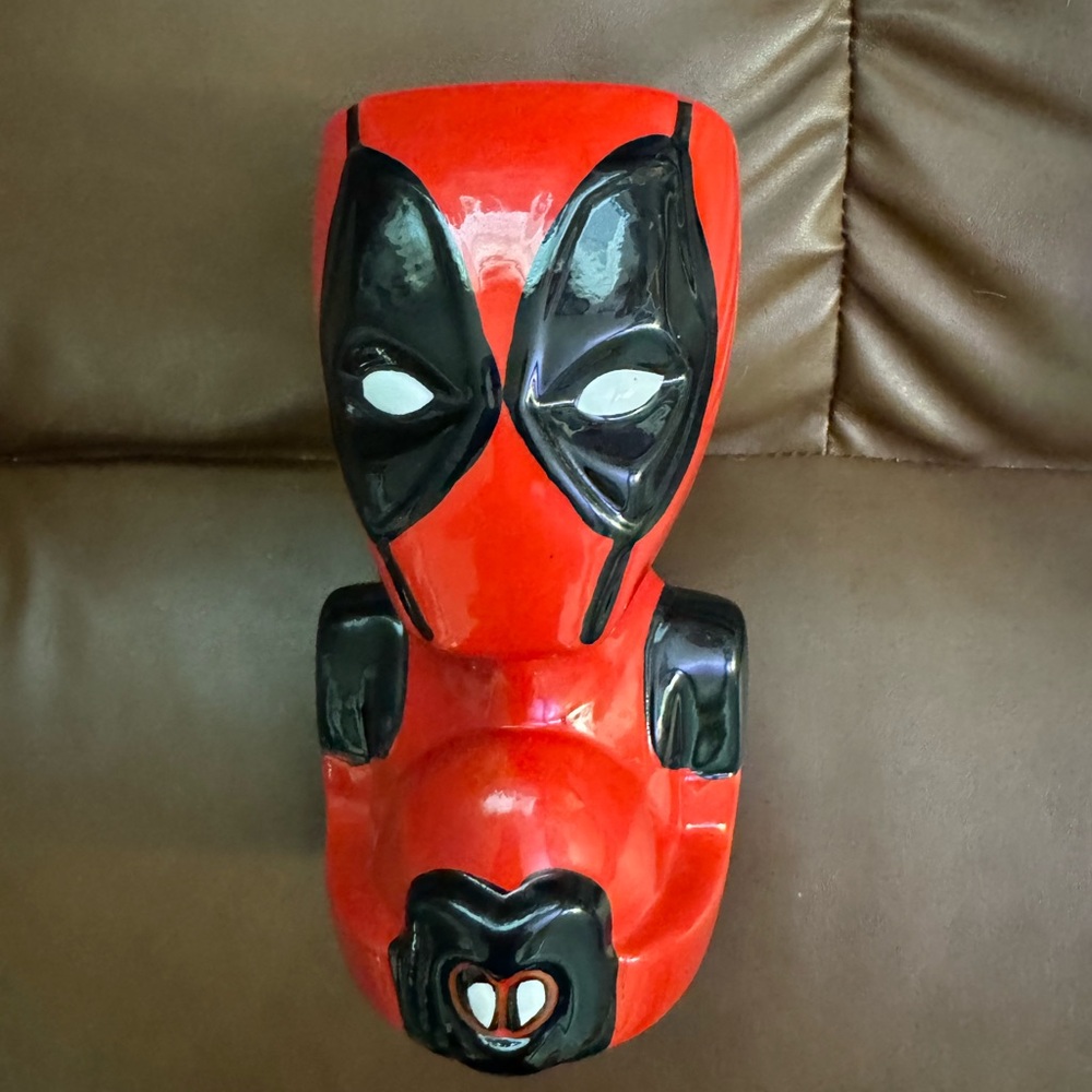Brand new sealed Deadpool x Wolverine ceramic cup